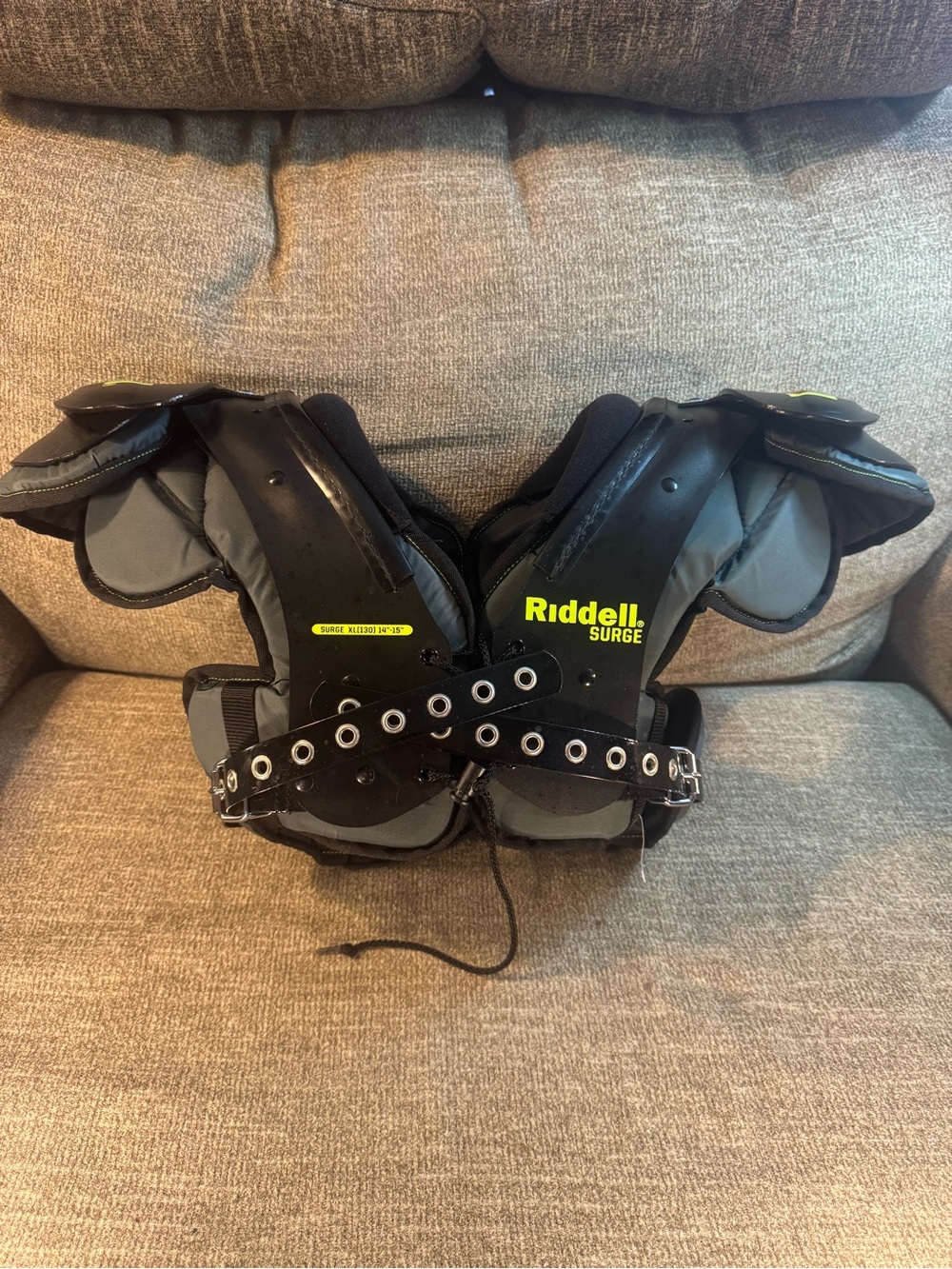 Riddell Surge Youth Football Shoulder Pads Black/Lime Green XL 14-15”